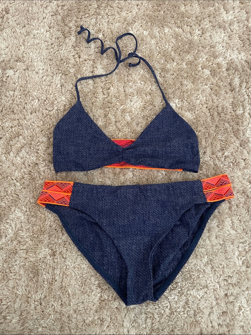 L ⭐️ SPACE 2Pc Set